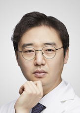 가톨릭대 인천성모병원 안과 전문의 김용찬 교수