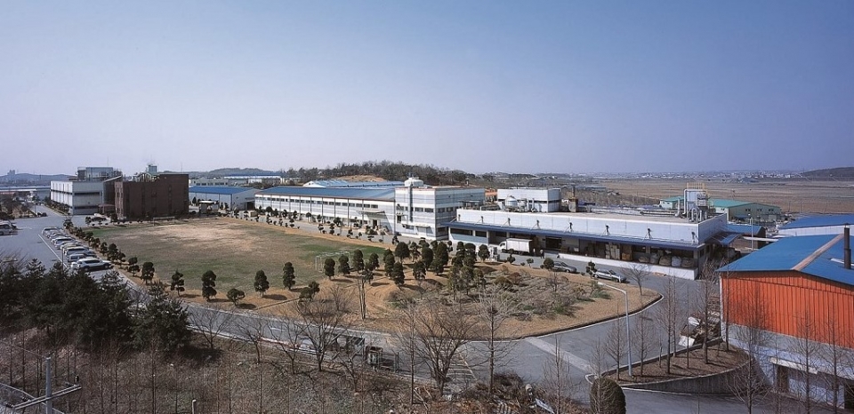 ドンソン製薬忠清南道牙山（チュンチョンナムド·アサン）工場の全景。