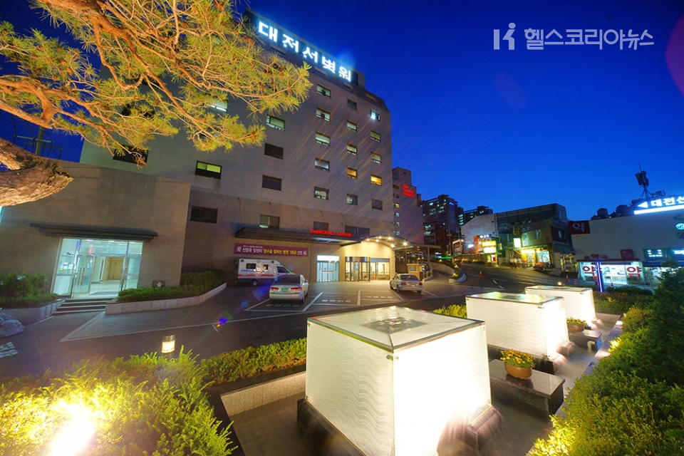 대전선병원 전경(야경)