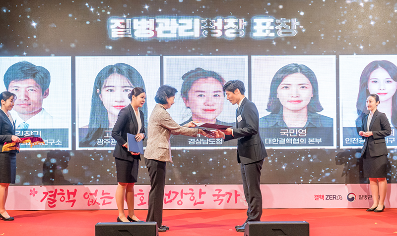 SCL 김창기 진단검사부문 부원장은 22일 ‘2024 결핵 예방의 날’ 기념식에서 질병관리청장상을 수상했다.