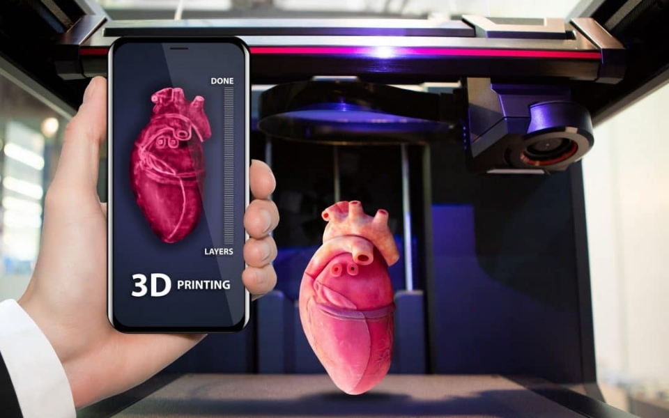 3D 프린팅 기술을 활용해 장기를 제작하는 모습. (사진=프로스트 앤드 설리번)