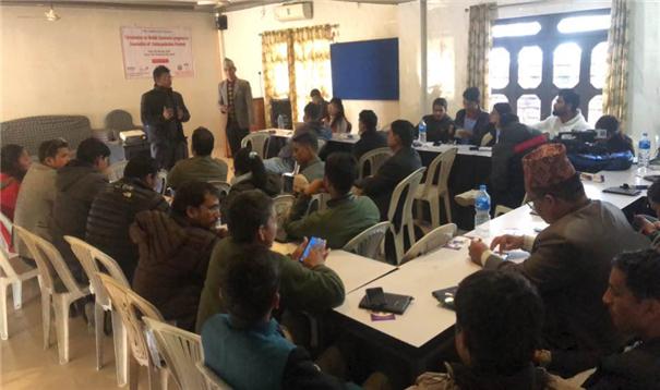 국민건강보험공단이 2월3일 네팔 남서부 꺼이랄리 지역에서 언론인을 대상으로 의료보험 제도이해 및 인식개선 교육을 하고 있다. (사진=국민건강보험공단)