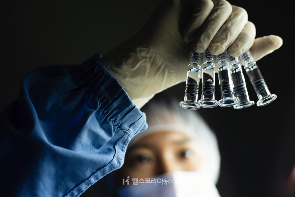 SKバイオサイエンス研究院がワクチン開発のための研究を進めている。