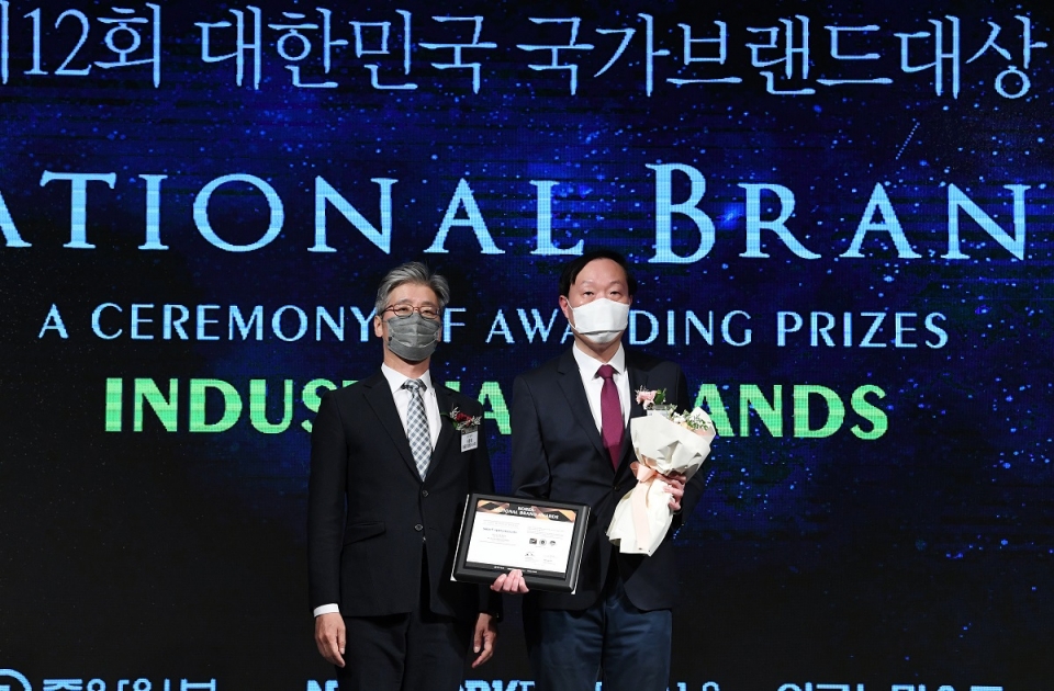 서울대병원 강남센터가 8년 연속으로 대한민국 국가브랜드 대상을 수상했다.