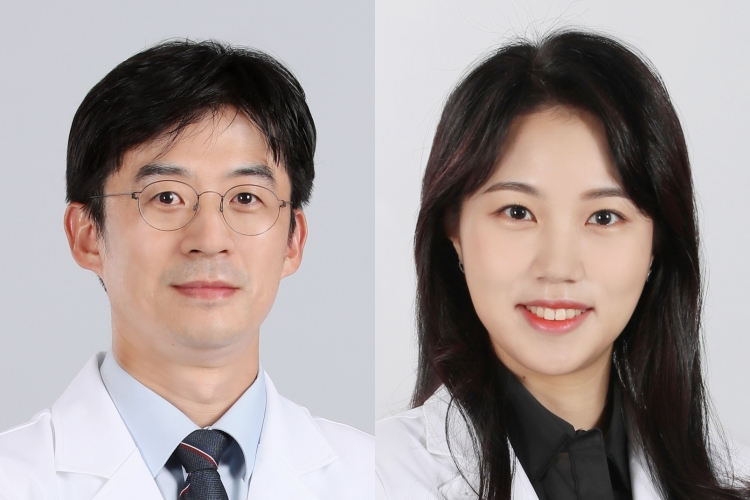(왼쪽부터) 서울특별시보라매병원 성형외과 박지웅, 하정현 교수